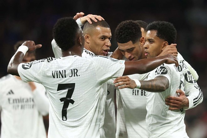 Real Madrid lúc này không chỉ phụ thuộc vào các ngôi sao tên tuổi.  Ảnh: AFP
