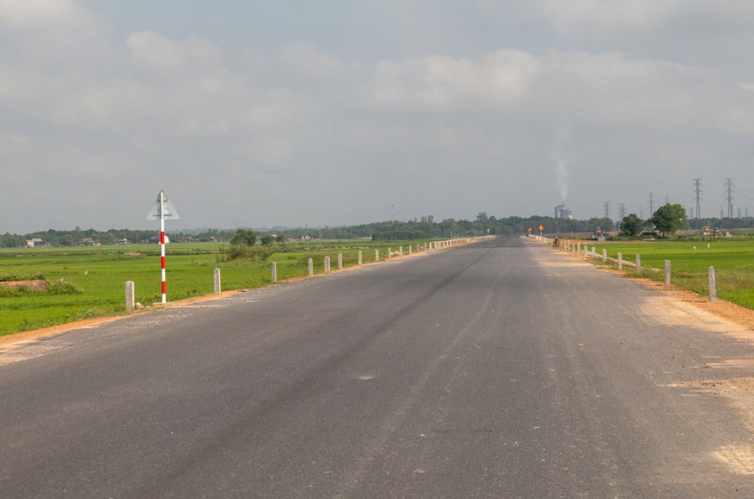 Dự án đường tránh có khối lượng thi công toàn dự án đạt khoảng 85%. Ảnh: Hưng Thơ