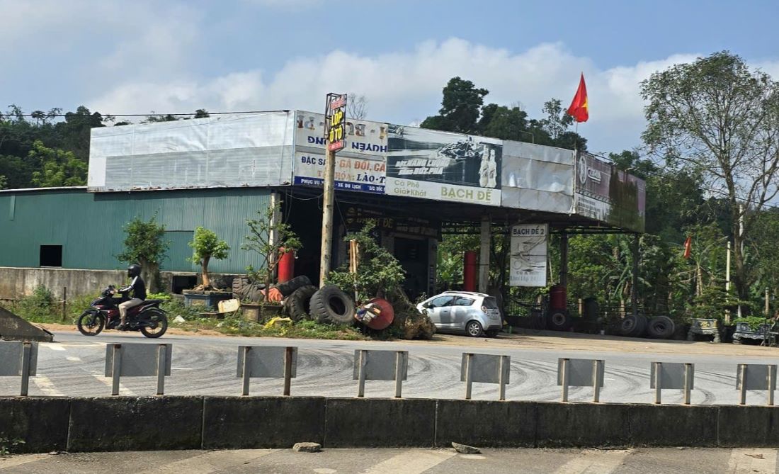 Hộ ông Lê Minh Tuấn có 901m2 đất bị thu hồi, đã được phê duyệt phương án bồi thường hơn 7,7 tỉ đồng gồm đất và tài sản trên đất nhưng hộ này vẫn chưa đồng ý. Ảnh: Hưng Thơ