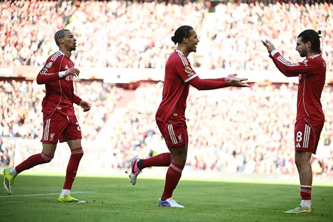 Bên cạnh Arsenal, Liverpool cũng vẫn còn cơ hội vô địch Champions League.  Ảnh: AFP