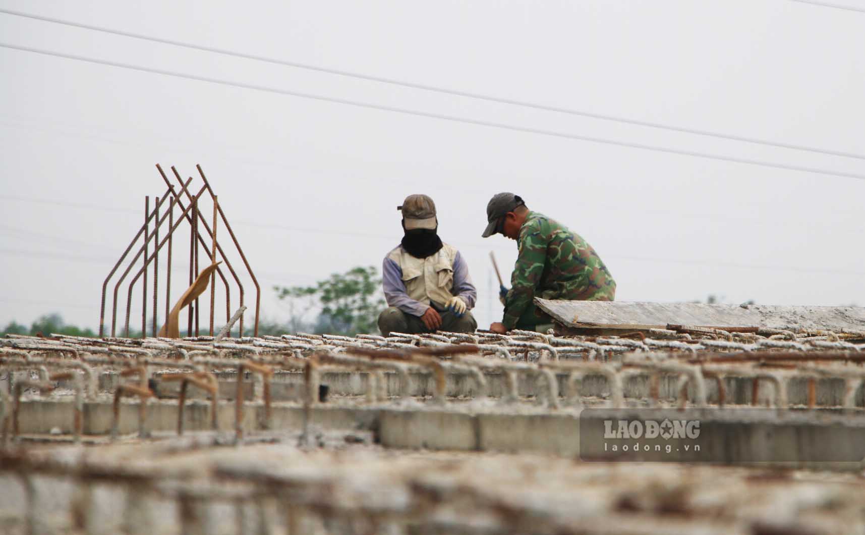 Phương án thi công được điều chỉnh linh hoạt, ứng phó với tình hình biến động nguyên vật liệu.