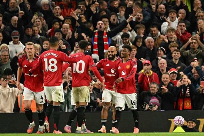 Man United sáng cửa giành vé dự Champions League mùa sau.  Ảnh: AFP