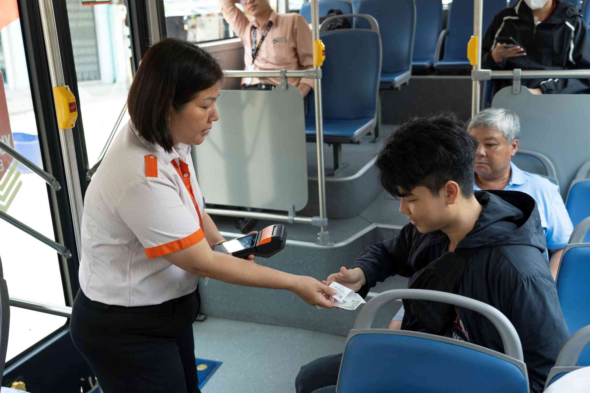 TPHCM dự kiến chi khoảng 7.000 tỉ đồng/năm để miễn phí xe buýt.  Ảnh: Minh Quân