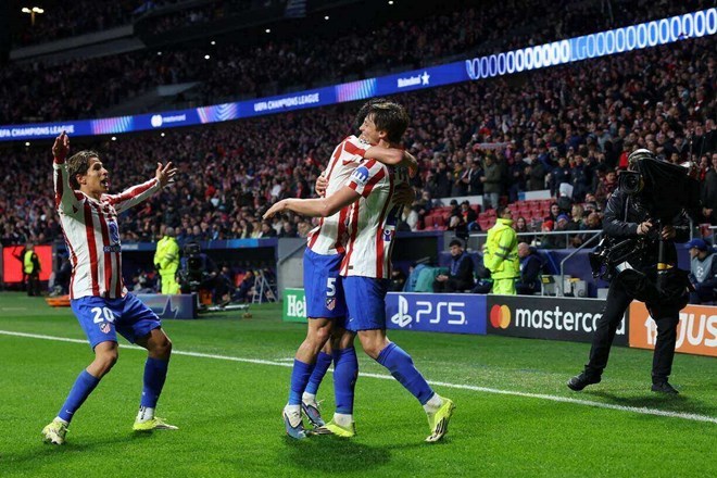 Atletico Madrid sẽ chạm trán Barcelona ở tứ kết Champions League năm nay. Ảnh: AFP