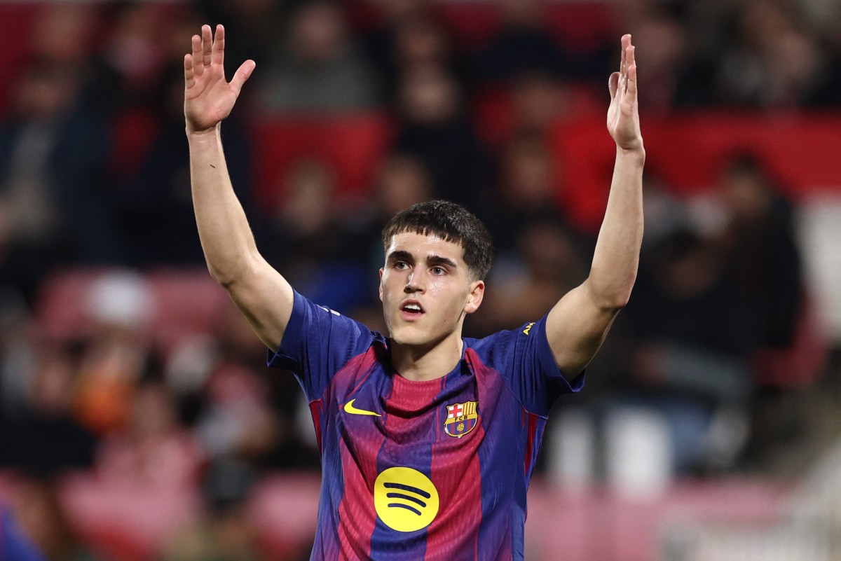 Pau Cubarsi ngày càng trưởng thành trong màu áo Barcelona.  Ảnh: AFP