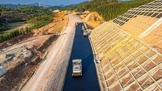 Những điểm nghẽn bủa vây tiến độ cao tốc Hữu Nghị - Chi Lăng