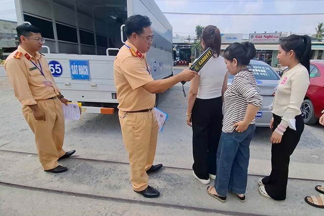 Tây Ninh siết chặt sát hạch lái xe, ngăn chặn gian lận bằng thiết bị điện tử