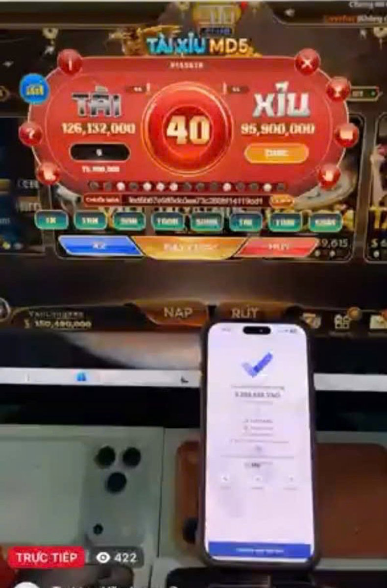 Hình thức các đối tượng Livestream để lừa đảo chiếm đoạt tài sản. Ảnh: Công an Quảng Ninh