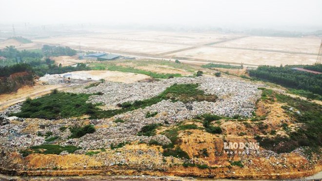 Báo động tình trạng ô nhiễm bên núi rác thải tồn đọng ở Thái Nguyên