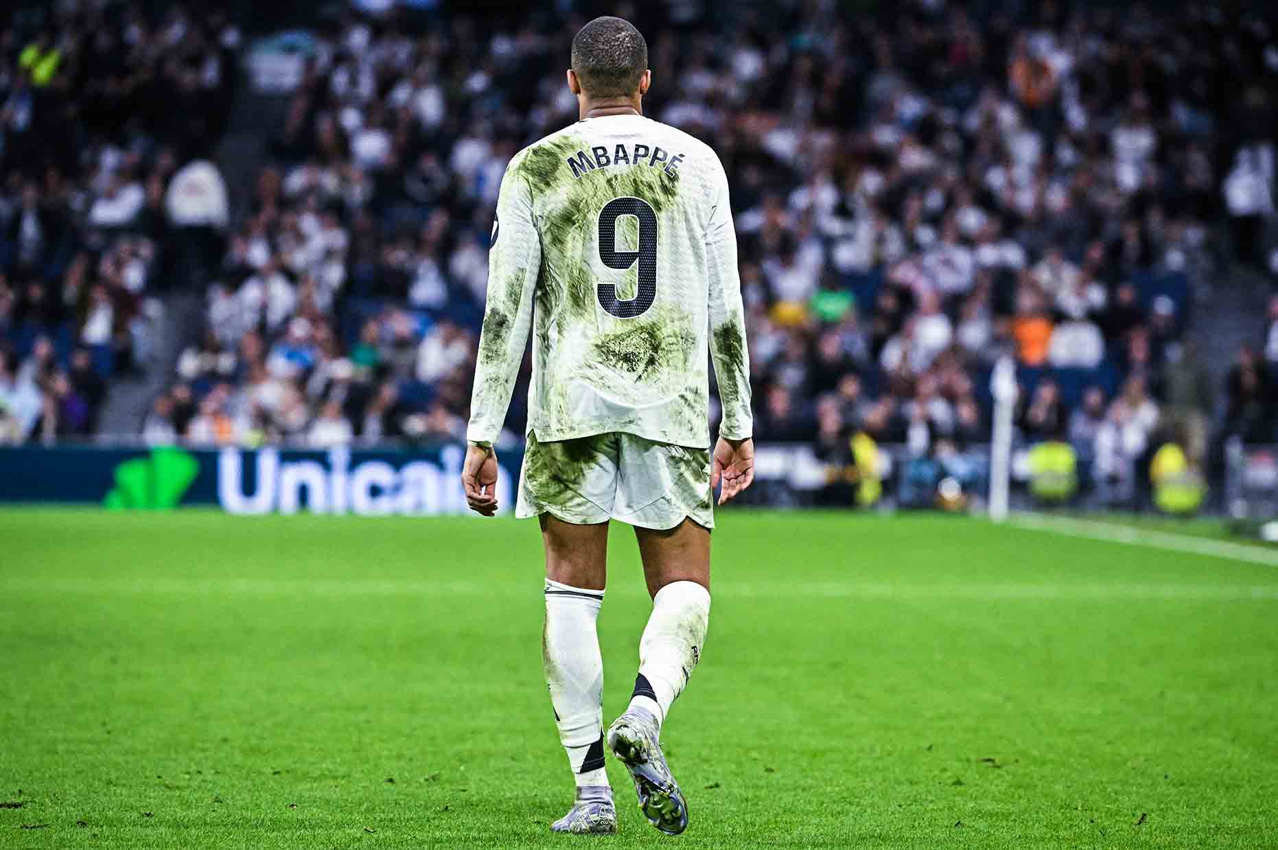 Kylian Mbappe đang bị cô lập tại Real Madrid? Ảnh: AFP