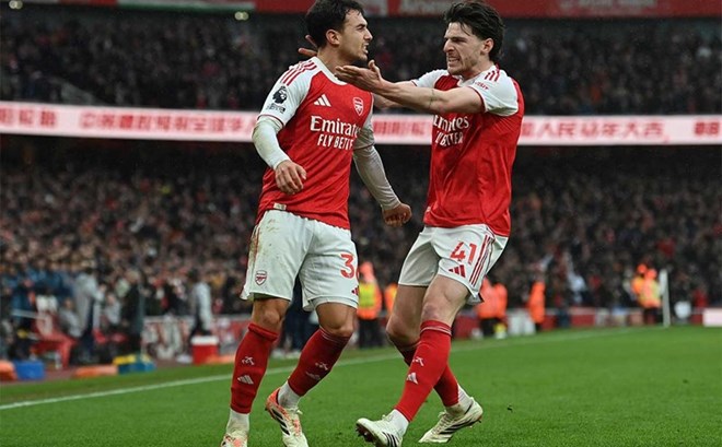 Hàng tiền vệ Arsenal đứng trước thách thức lớn ở trận chung kết Champions League.  Ảnh: AFP