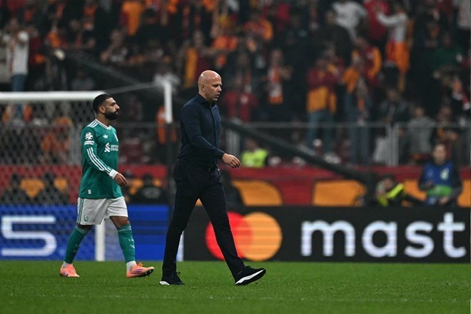 Arne Slot đã bị Liverpool sa thải. Ảnh: AFP