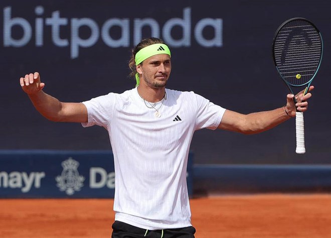 Zverev vào bán kết Roland Garros 2026 sau màn ngược dòng ấn tượng