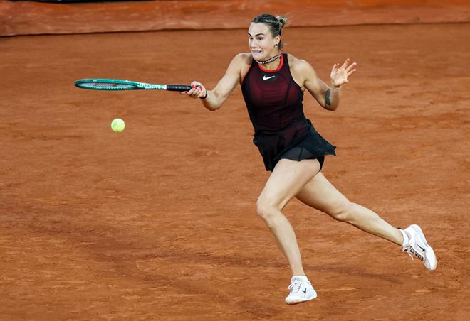 Sabalenka bị loại ở tứ kết Roland Garros 2026
