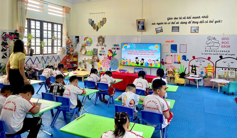 Các cơ quan liên quan đang tham mưu tổ chức kiểm điểm, xử lý trách nhiệm đối với tập thể, cá nhân để xảy ra sai phạm theo quy định. Ảnh: Trường Mầm non Minh Lương