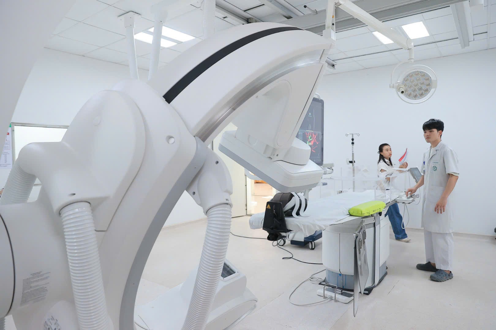 Bệnh viện được đầu tư trang thiết bị hiện đại. Ảnh: Nguyễn Trường