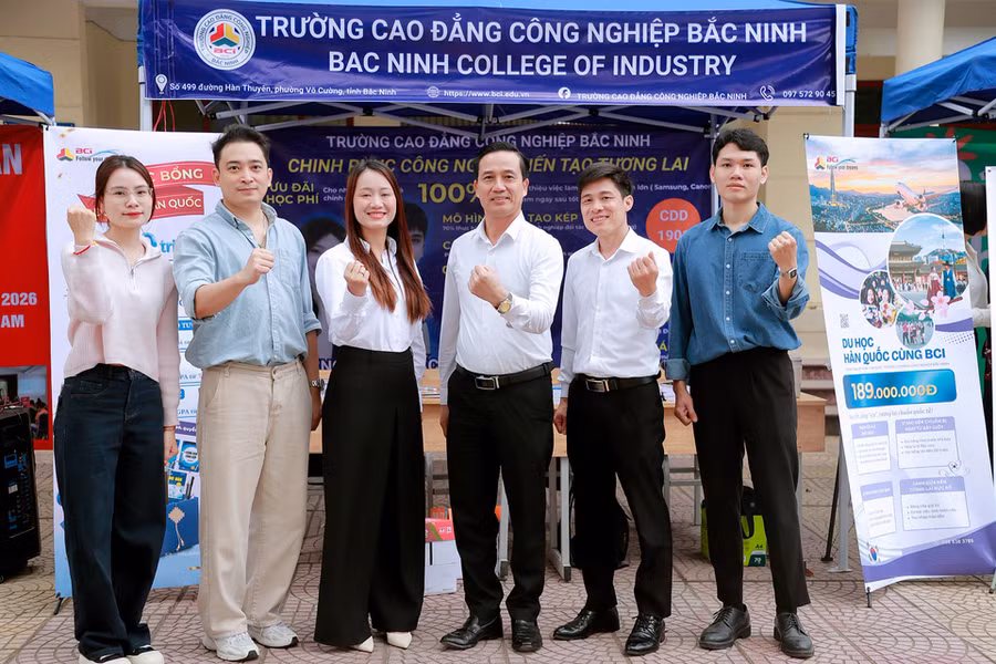 Trường Cao đẳng Công nghiệp Bắc Ninh tham gia tư vấn tuyển sinh. bac-ninh1.png