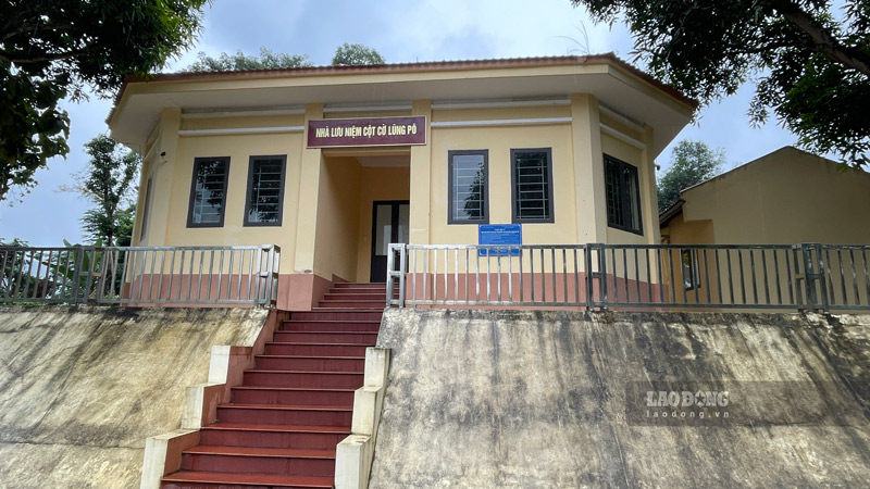Theo phương án đề xuất, khu vực Cột cờ Lũng Pô sẽ được bổ sung các hạng mục phục vụ du khách như bãi đỗ xe, nhà chờ và không gian trưng bày truyền thống. Ảnh: Đinh Đại