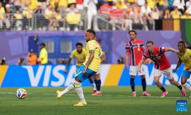 Neymar phi thường và kỳ vọng chưa trọn vẹn