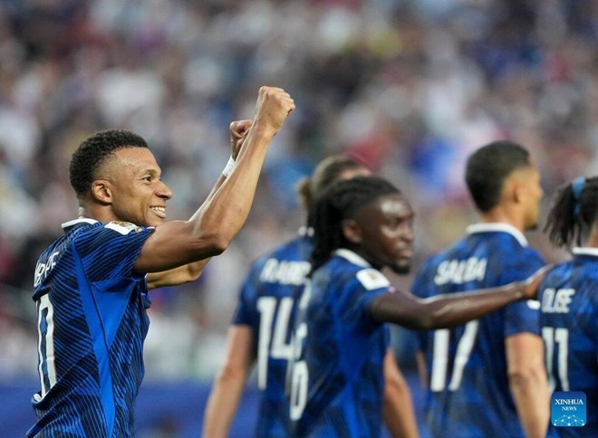 Mbappe cạnh tranh với Messi, lập thêm kỷ lục mới