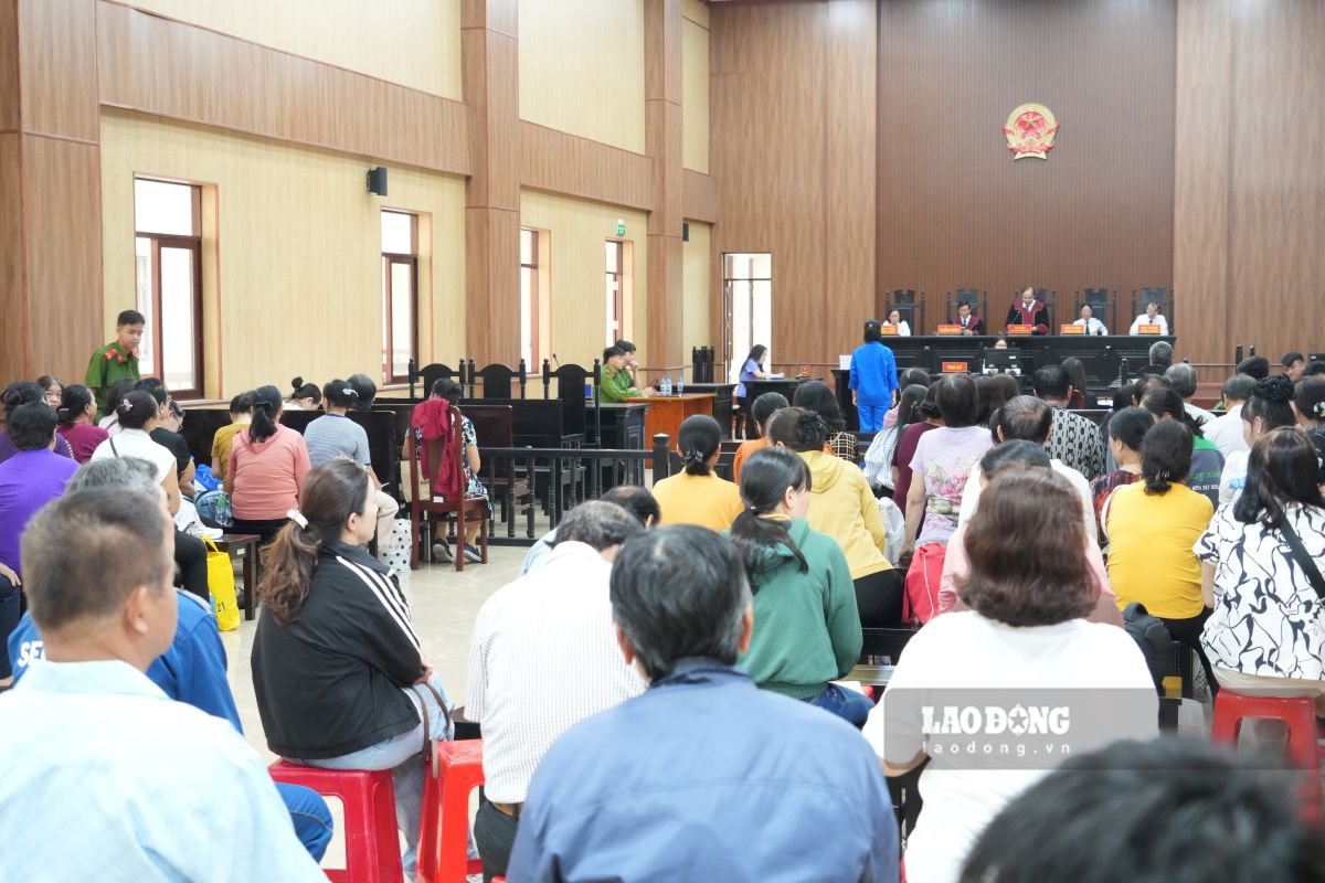 Quang cảnh phiên tòa diễn ra ngày 14.7. Ảnh: Thành An
