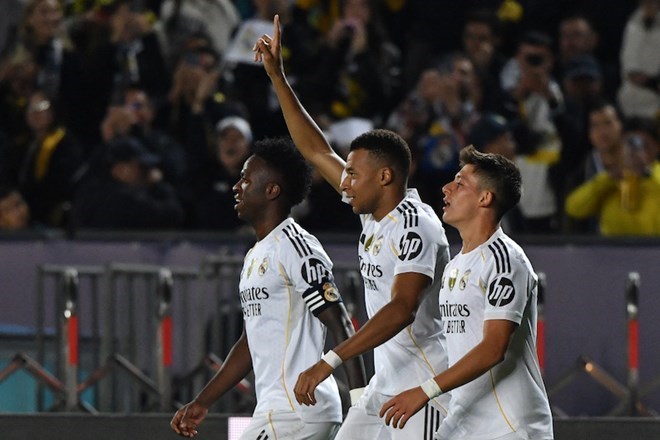 Hàng công của Real Madrid tỏ ra thiếu cân bằng ở mùa giải trước.  Ảnh: AFP
