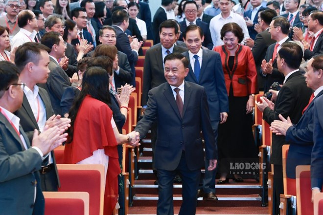 Thường trực Ban Bí thư dự phiên họp toàn thể về đối ngoại Đảng và đối ngoại Nhân dân