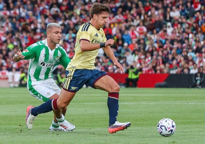 Arsenal lộ nhiều vấn đề sau thất bại trước Real Betis