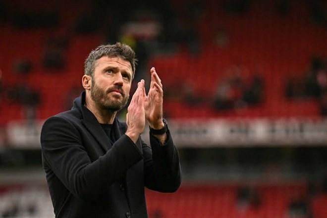 Michael Carrick mạnh tay thanh lọc đội hình Man United