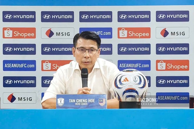HLV tuyển Malaysia: “Tôi tự hào với các cầu thủ của mình”