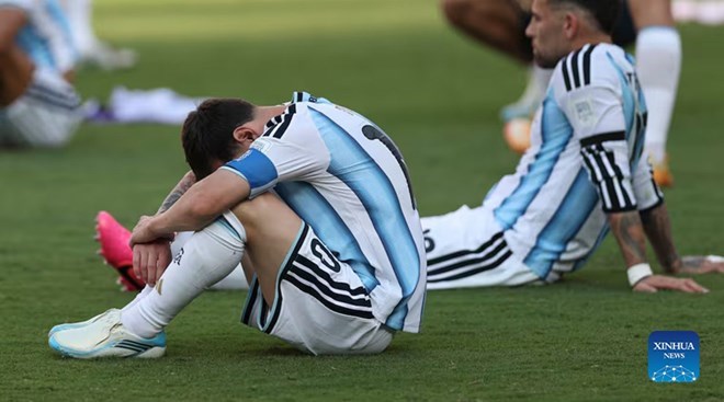 Messi, Neymar rời sân khấu và cuộc chuyển giao của bóng đá Nam Mỹ