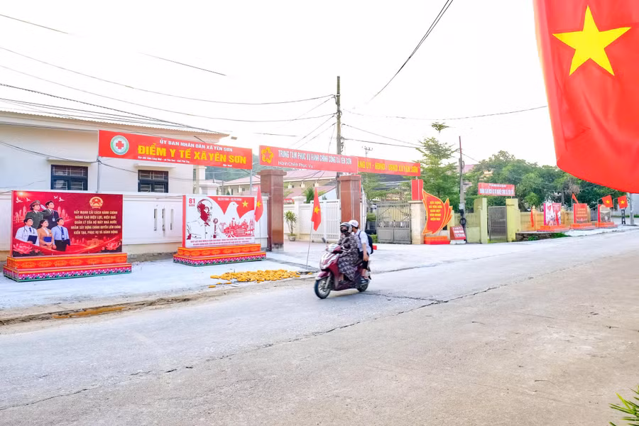 Diện mạo mới tại xã Yên Sơn. 1790559745115-135913612231305254-7986917886013911571-bba22f4a7cfea7eed64ee84ceae75f48.jpg