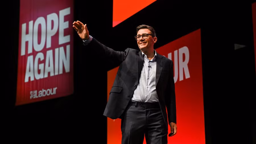 Thủ tướng Anh Andy Burnham.