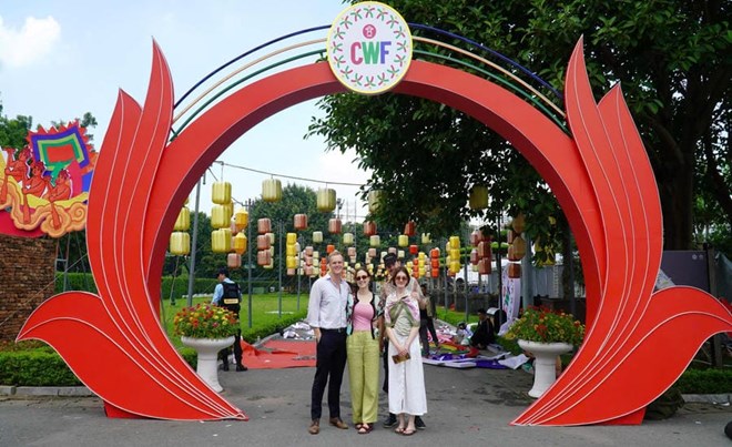 Lễ hội Văn hóa thế giới tại Hà Nội lần thứ hai: Điểm gặp gỡ của các sắc màu văn hóa thế giới
