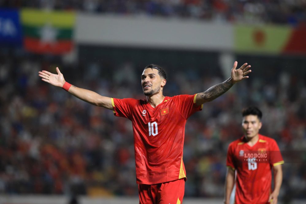 Hoàng Hên chấn thương sau FIFA ASEAN Cup 2026, cần 3 tháng đề hồi phục. Ảnh: Minh Dân