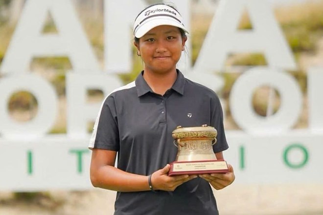 Golf thủ 13 tuổi Nguyễn Khánh Linh đón tin vui