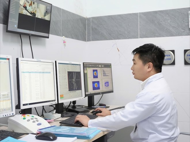 Bệnh viện Quảng Trị nỗ lực thu hút, giữ chân bác sĩ giỏi